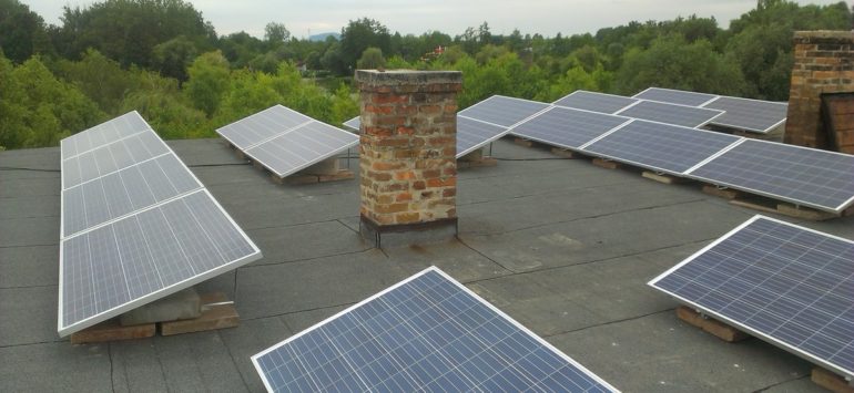 5 kw-os napelemes rendszer lapostetőn